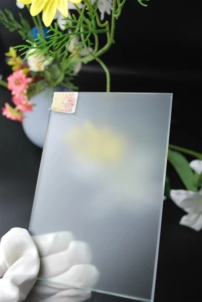 Bột phủ thủy tinh để khắc axit—Kính phẳng với hiệu ứng Satin